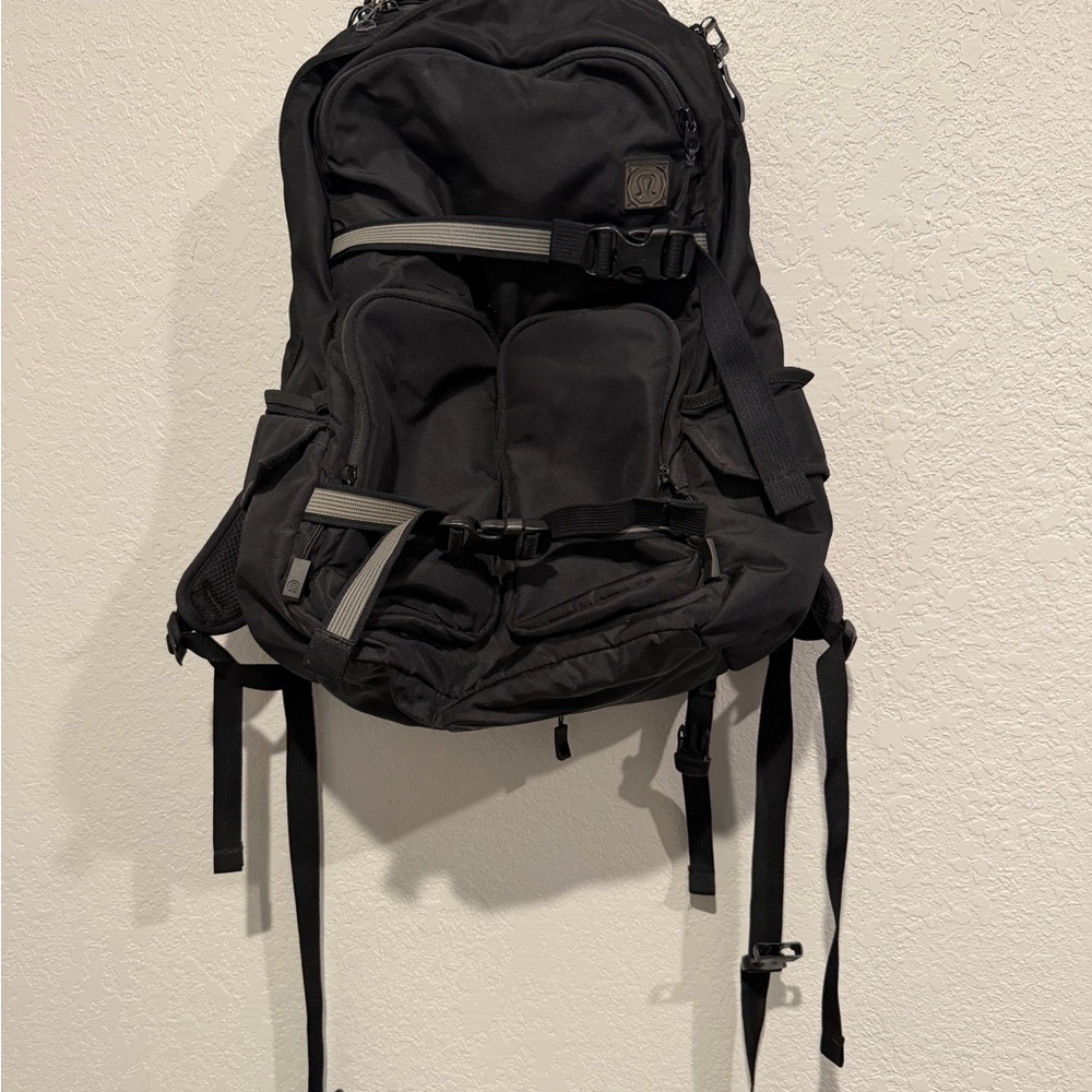 Lululemon The Wet Coast Pack RARE